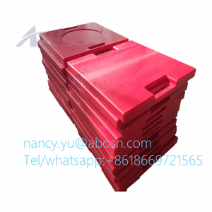 Square Customized PE Crane Outrigger Pad For Durable