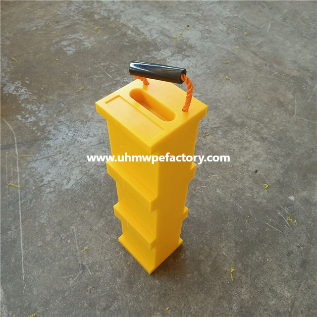 600x600mm Black UHMWPE Crane Outrigger Pad For Non-Slip