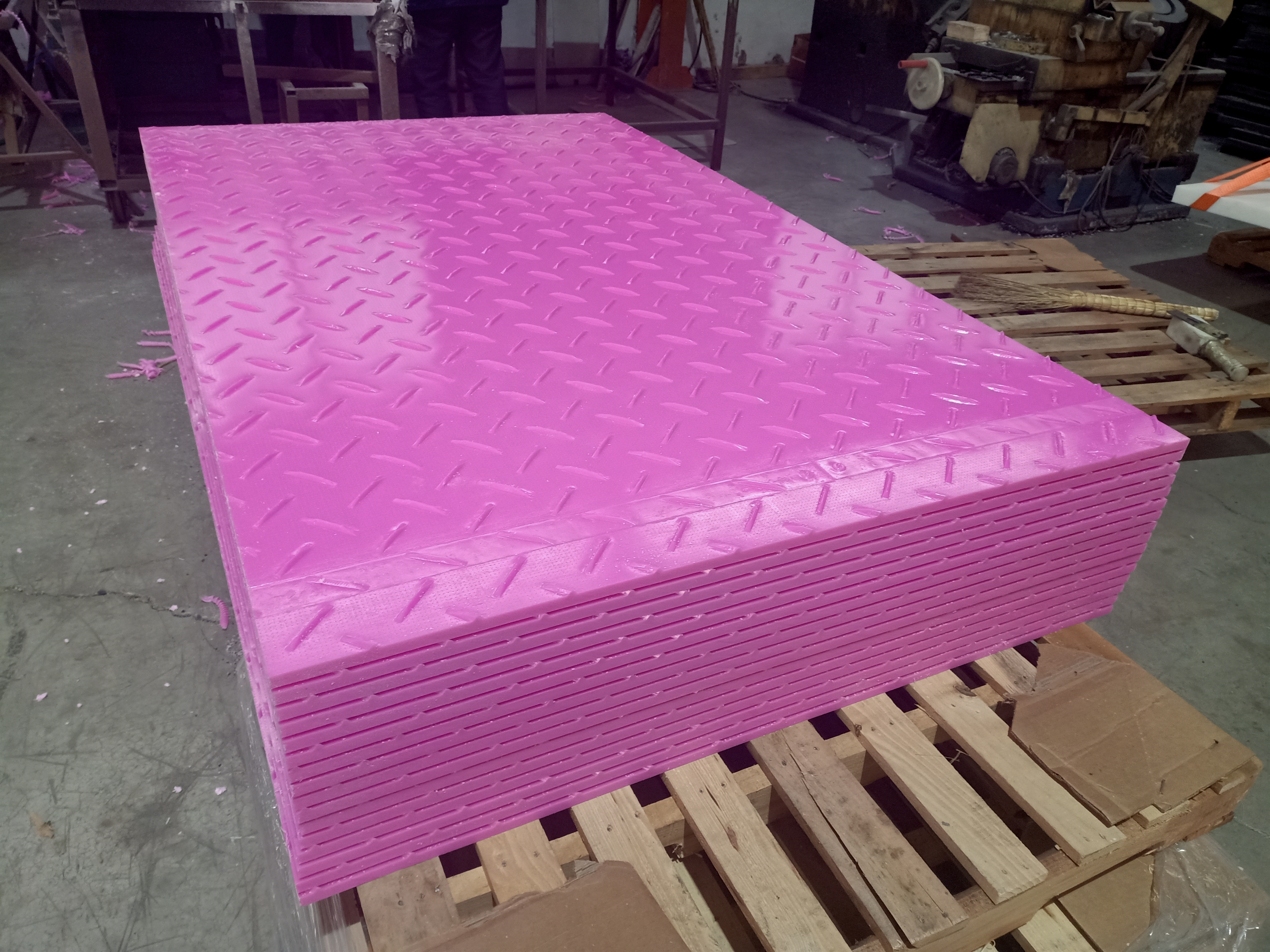 HDPE Ground Mat Molded Construction Road Sheet With Heavy Duty