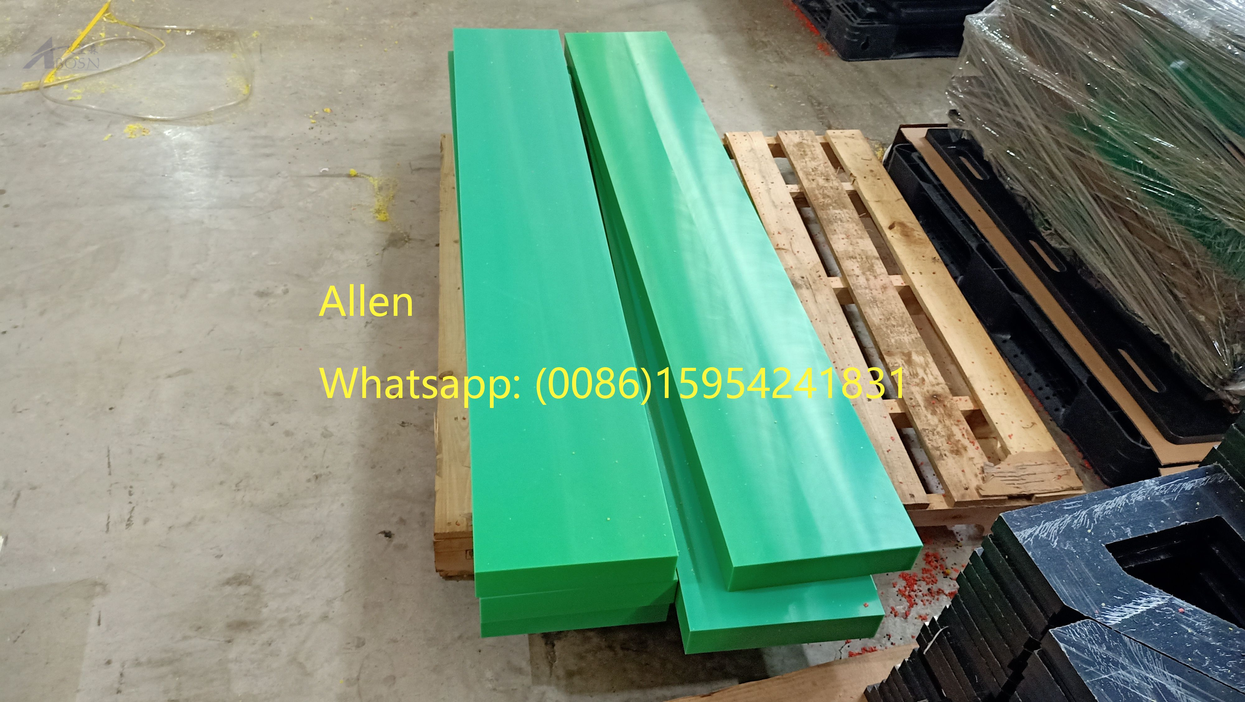 Green UHMWPE Sheet For UHMWPE Liner 3050x1220mm 